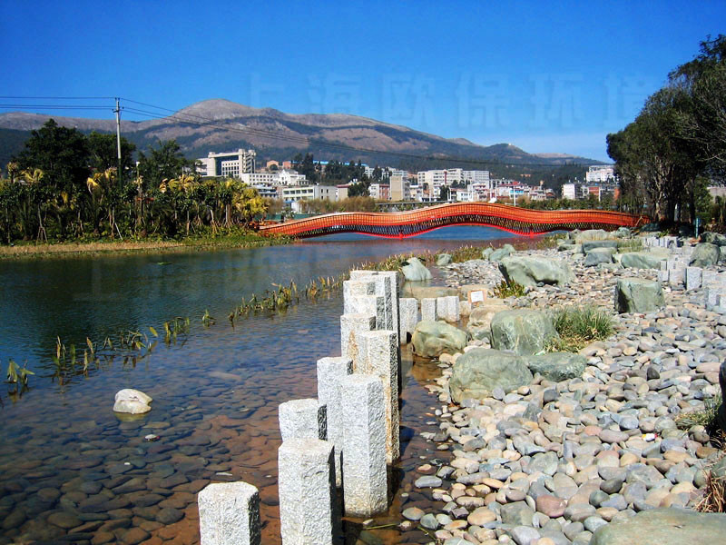 礫石坡緩沖帶，降低泥沙及氮磷等污染物對水體的沖擊