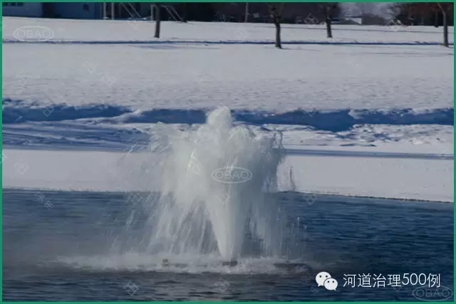 應(yīng)用浮水噴泉式曝氣機，融冰增氧造景